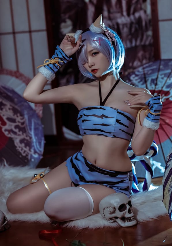 二佐Nisa –NO.128 蕾姆夏日鬼衣[12P/35MB]