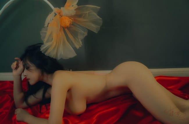 樱晚gigi – 粉丝群收费写真21 春.染[25P-177MB]-1