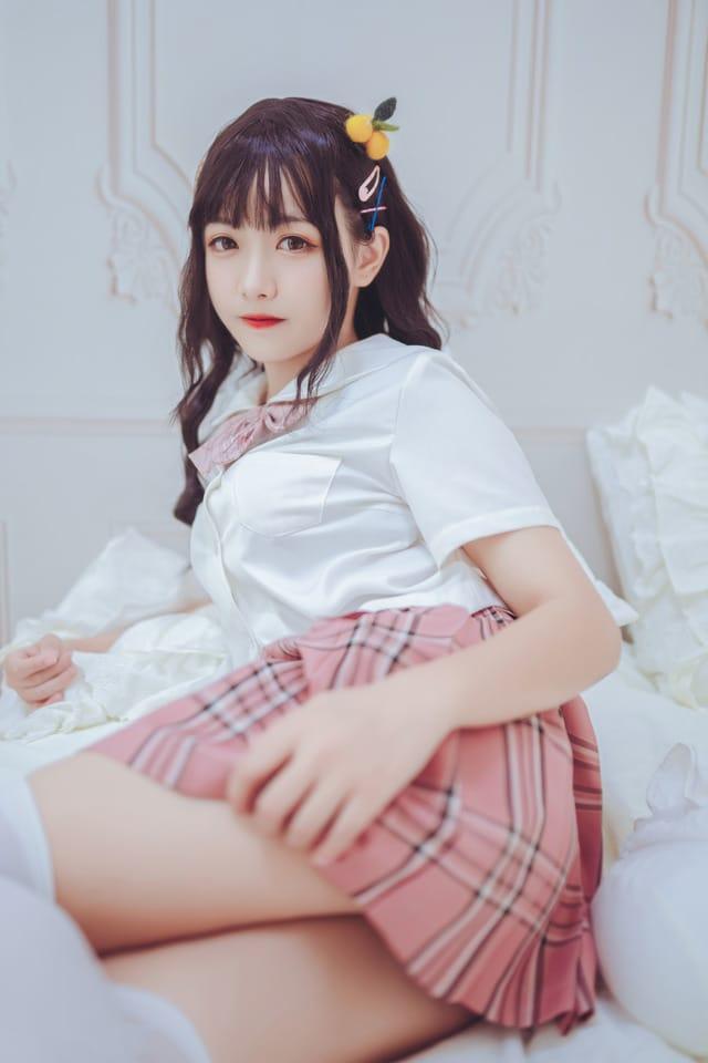 喵糖映画 – VOL.001 过膝白丝[41P370M]-1