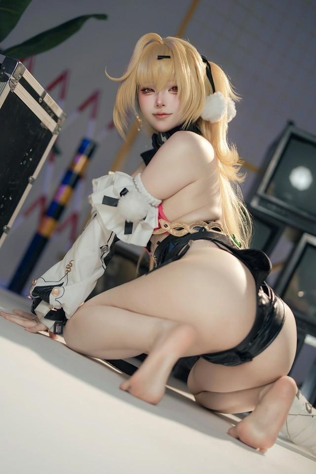 屿鱼 – NO.095 绝区零 希希芙[53P-242MB]